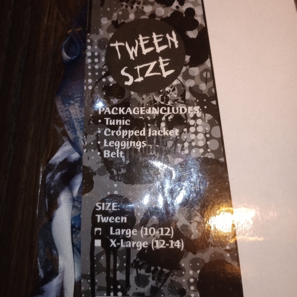 Rocked Out Zombie Halloween costume - Picture 2 of 4